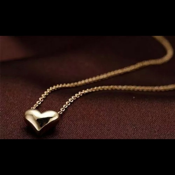 Gold Heart Necklace Minimalist Love Gf Girlfriend - Picture 2 of 9